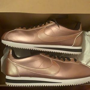 Nike Cortez Sneakers